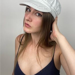 Meet your Posher, Caitie